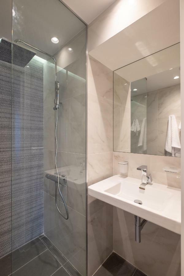 Vitosha Blvd Luxury 2-Bedroom, 2-Bathroom With Balcony Sofia Eksteriør bilde
